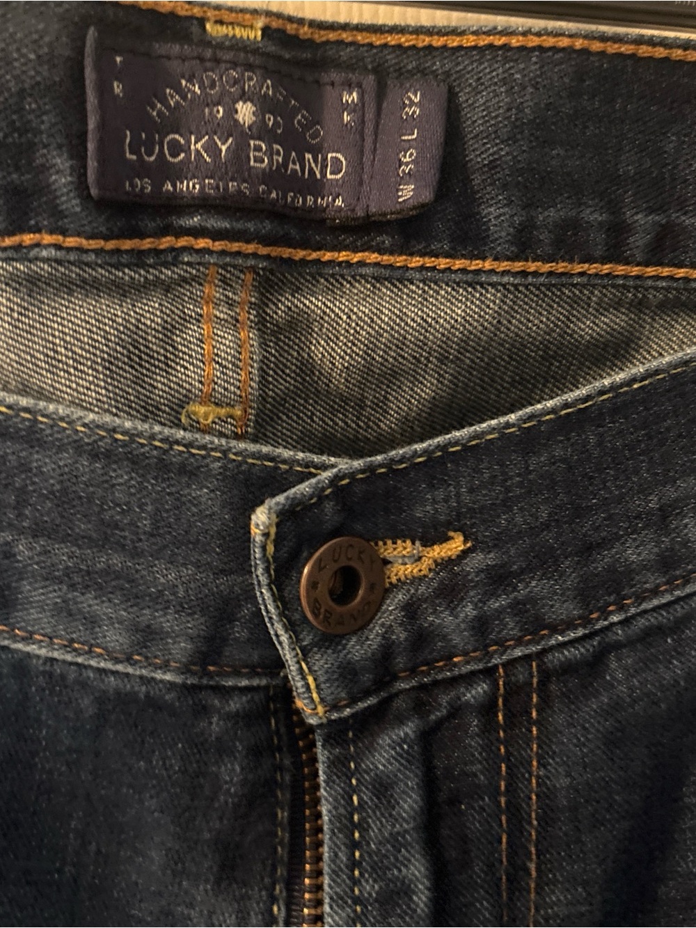 Lucky Brand Men’s Navy Straight Leg Jeans